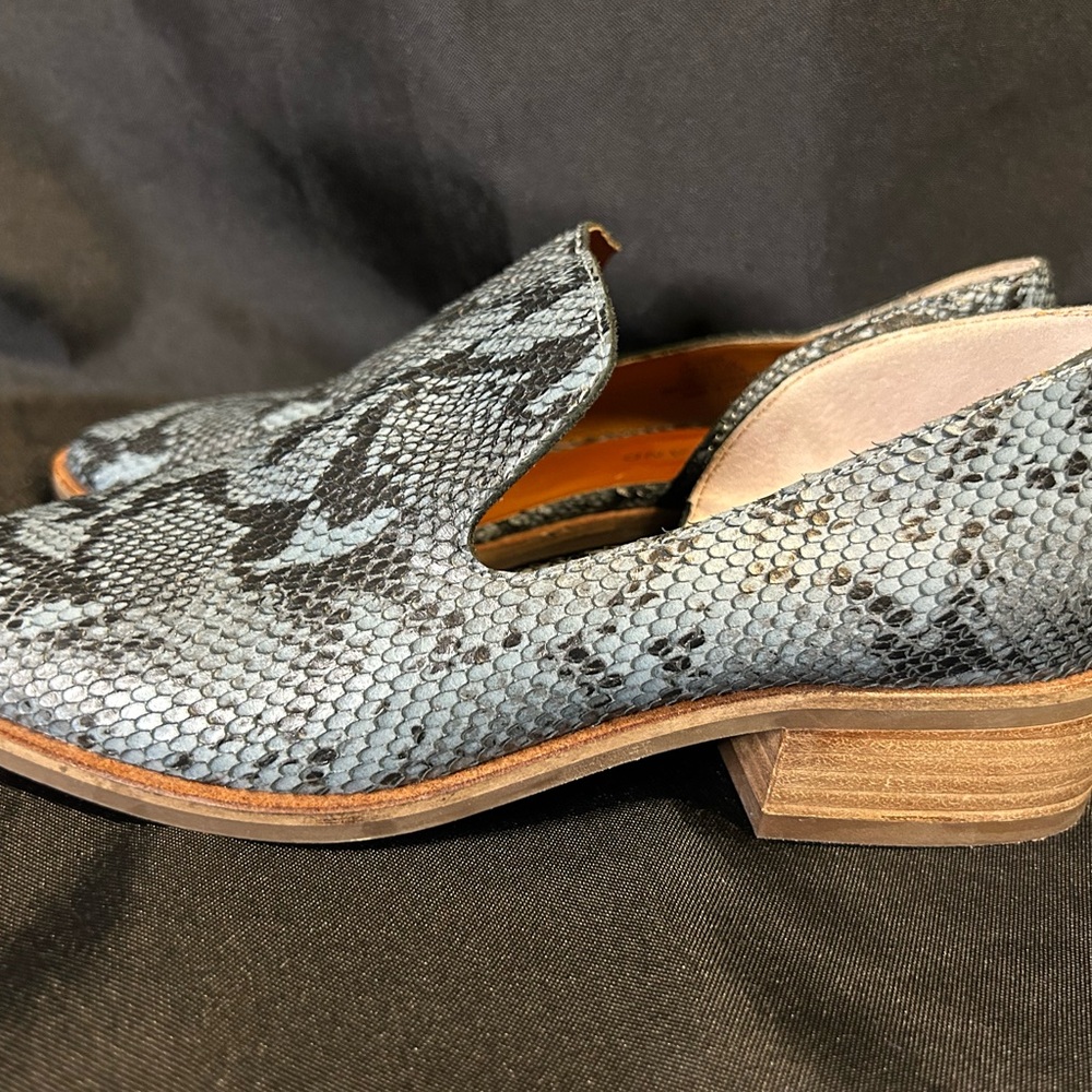 Lucky Brand Women's Garny Flat Loafer (Size 7)